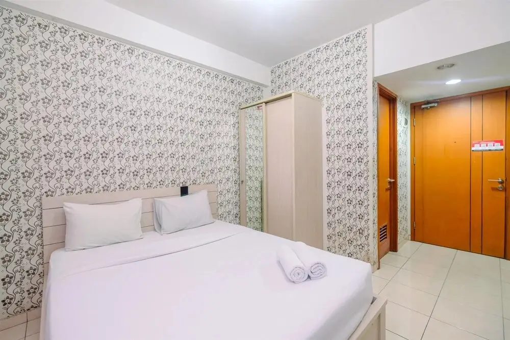 Депок: Fully Furnished with Comfortable Design Studio Apartment Margonda Residence 5