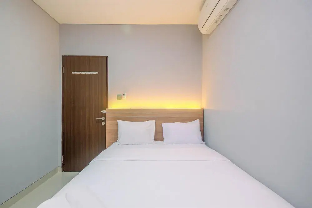 Депок: Fully Furnished With Cozy Design 2Br Apartment Transpark Cibubur