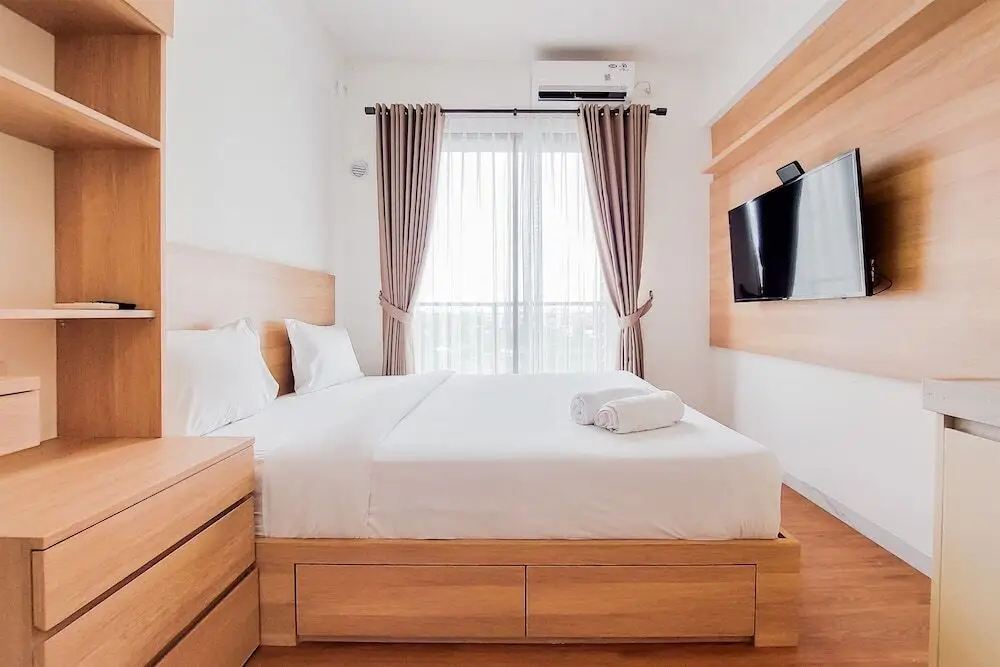 Legok: Nice And Comfortable Studio Apartment At Sky House Bsd