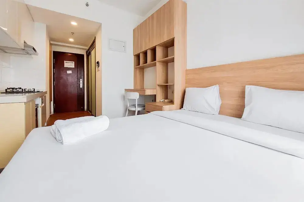 Legok: Nice And Comfortable Studio Apartment At Sky House Bsd