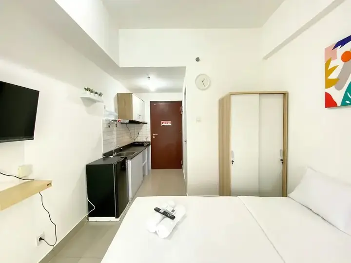 Бекаси: Comfy And Simply Look Studio Room Sayana Bekasi Apartment