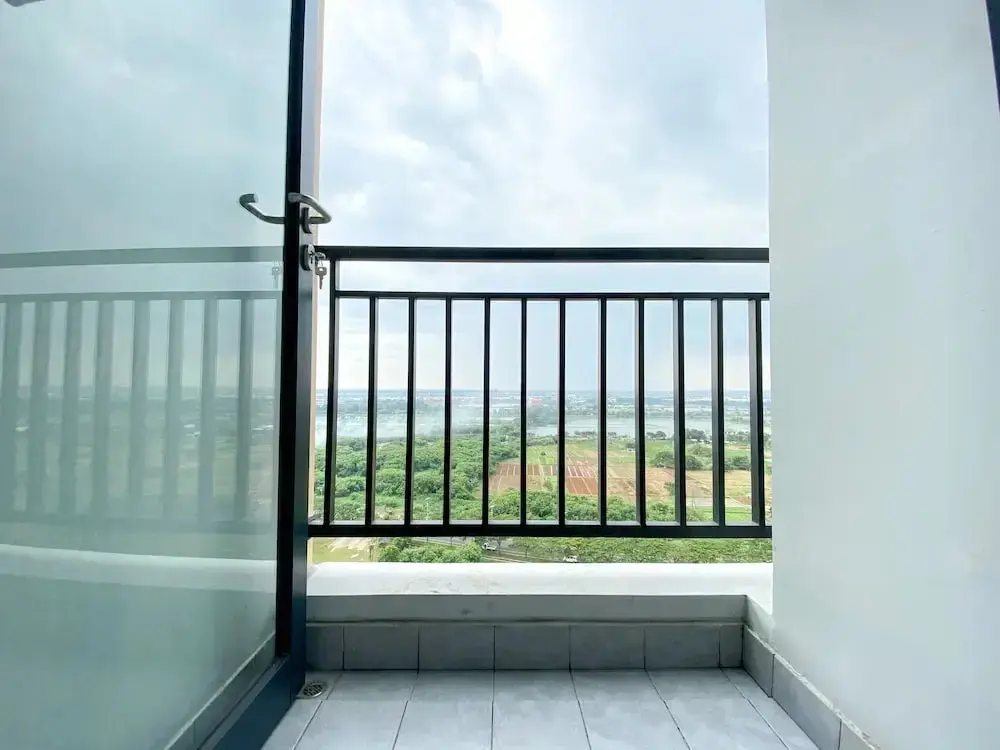 Бекаси: Comfy And Simply Look Studio Room Sayana Bekasi Apartment