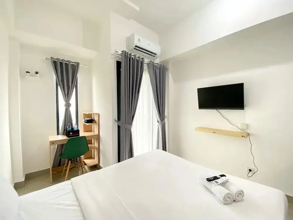 Бекаси: Comfy And Simply Look Studio Room Sayana Bekasi Apartment