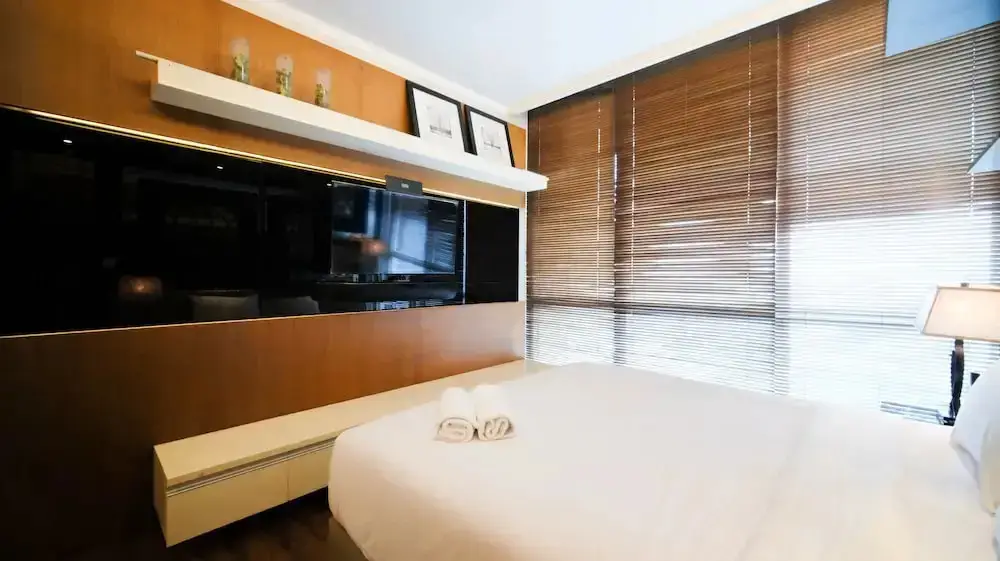 Сурабая: Spacious 2Br At The Via And The Vue Apartment Surabaya