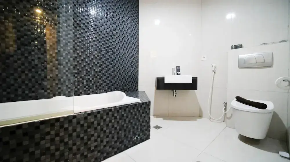 Сурабая: Spacious 2Br At The Via And The Vue Apartment Surabaya
