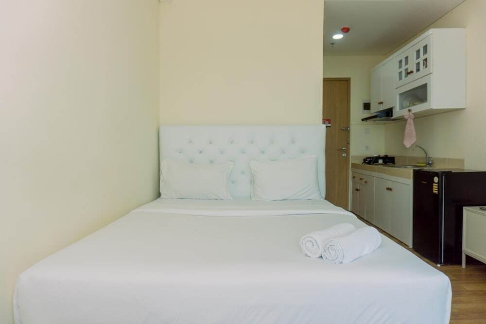 Legok: Good Deal And Simply Look Studio Apartment At B Residence