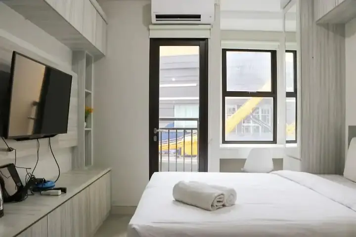 Депок: Cozy And Relaxing Studio At Transpark Cibubur Apartment