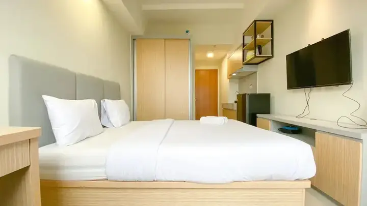 Депок: Minimalist And Nice Studio Apartment At Evenciio Margonda