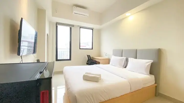 Депок: Minimalist And Nice Studio Apartment At Evenciio Margonda