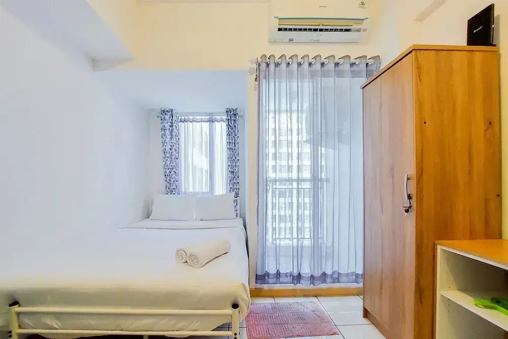 Legok: Strategic And Nice Studio Apartment At M-Town Residence Travelio