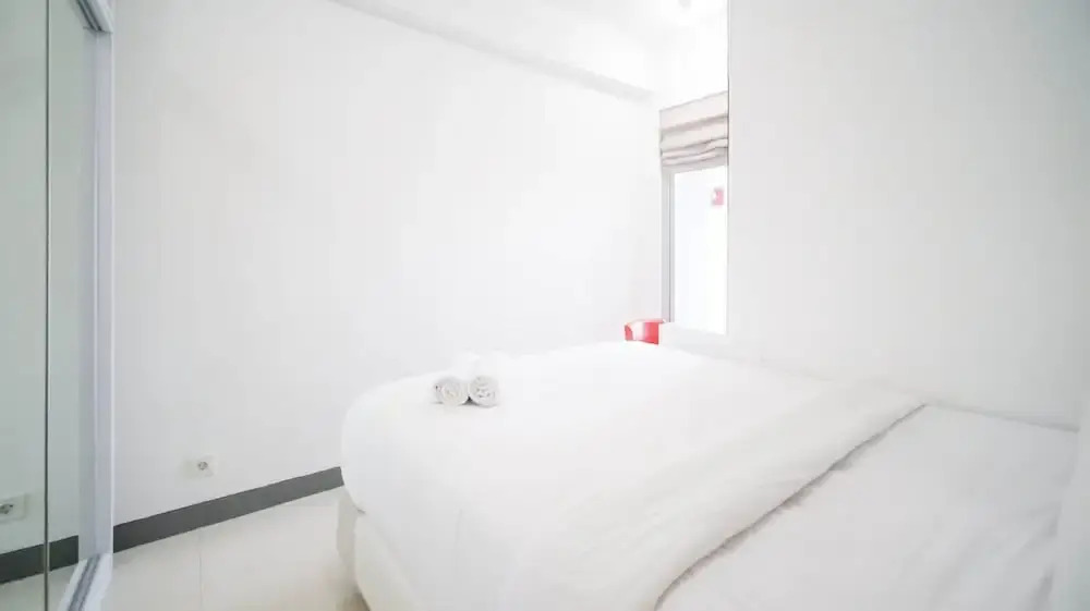 Сурабая: Best Choice 2Br Connected To Mall At Benson Supermall Mansion Apartment
