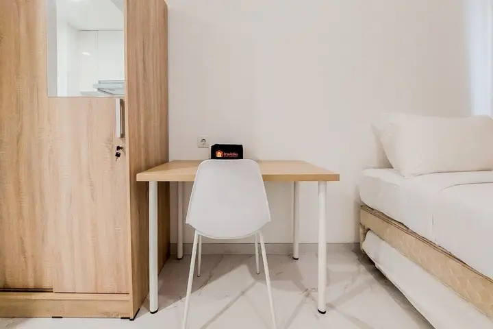 Legok: Cozy Stay And Homey Studio Room Sky House Bsd Apartment