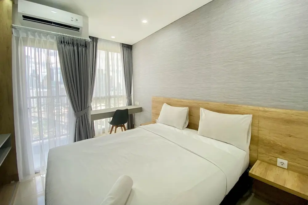 Джакарта: Comfort And Modern Look Studio Room Ciputra World 2 Apartment