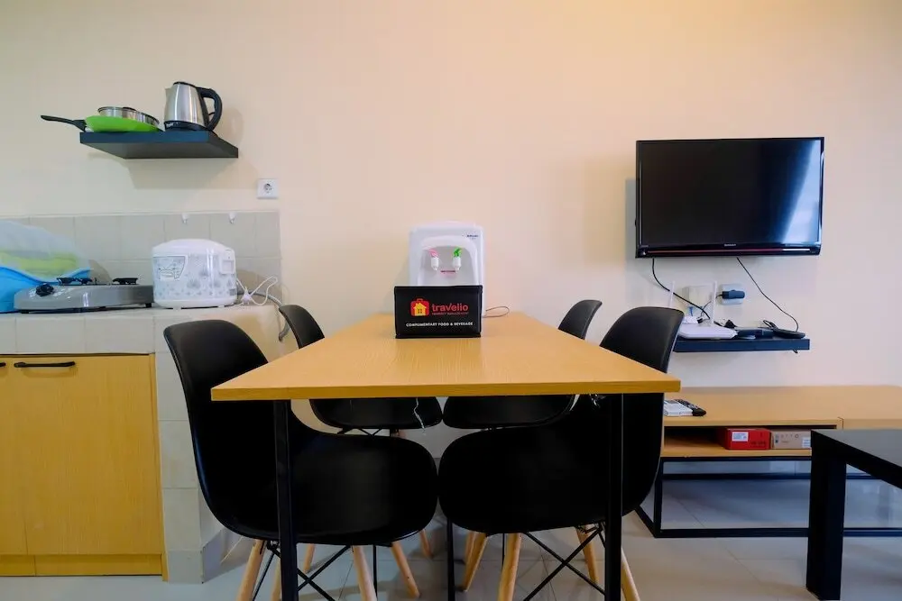Джакарта: Best Deal 2Br Apartment At Kebayoran Icon
