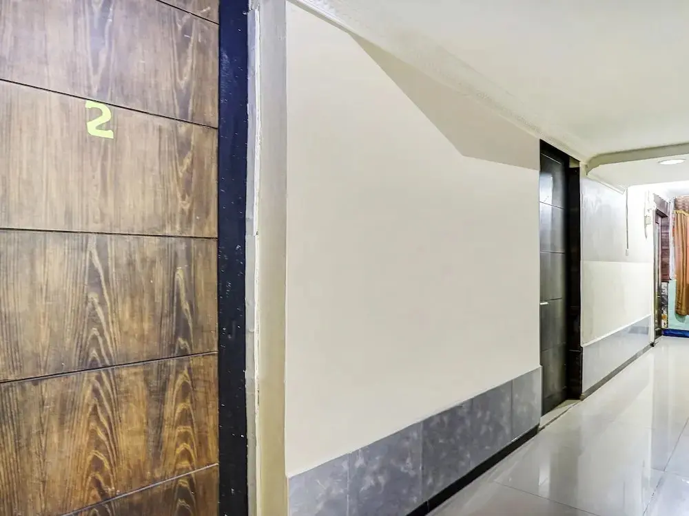 Палембанг: OYO 90161 Hotel Lendosis Pipa Reja Angkatan 66