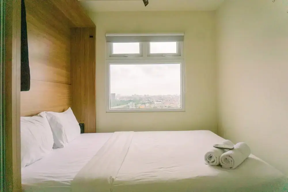 Джакарта: Minimalist And Best Deal 2Br Green Pramuka City Apartment