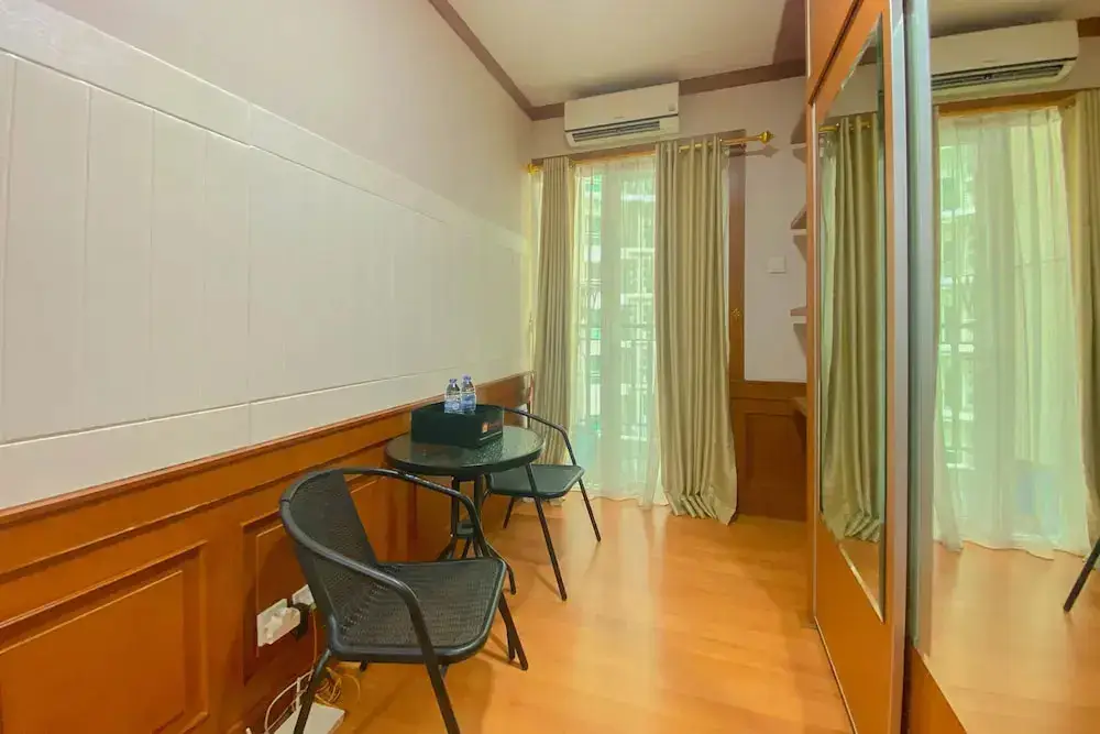 Джакарта: Comfy And Minimalist 1Br Apartment At Woodland Park Residence