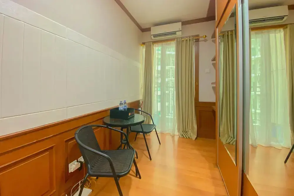 Джакарта: Comfy And Minimalist 1Br Apartment At Woodland Park Residence