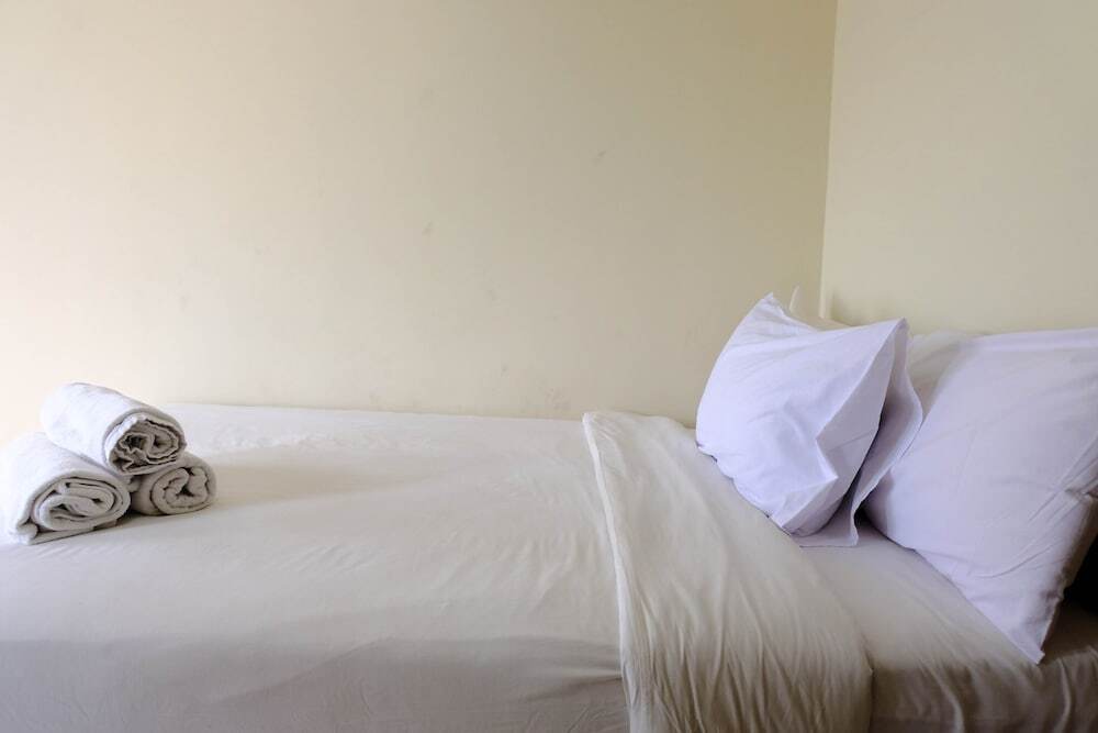 Сумеданг: Good Deal Studio Room at Harvard Jatinangor Apartment