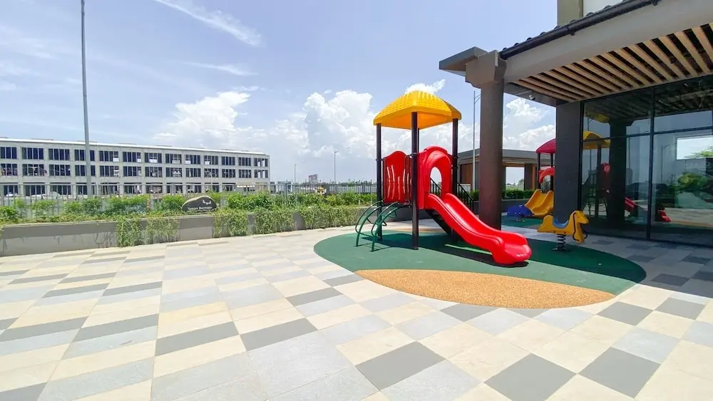 Чипутат: Comfy And Simply Look 2Br Osaka Riverview Pik 2 Apartment