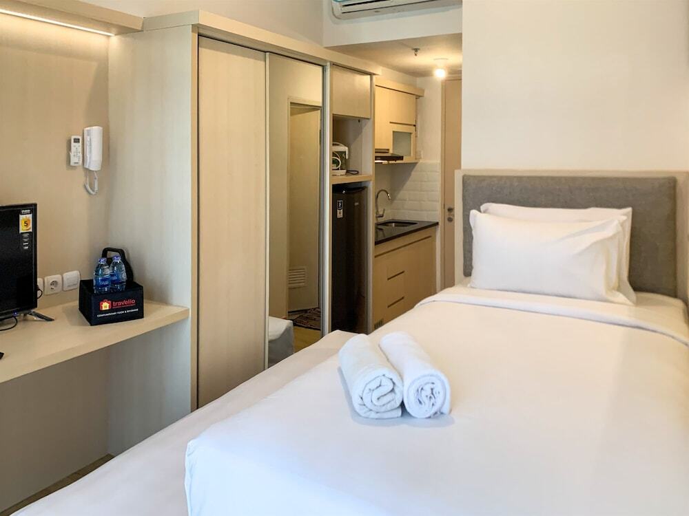 Южный Тангеранг: Simply Studio At Tokyo Riverside Pik 2 Apartment