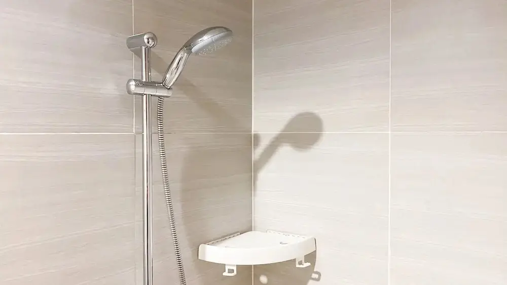 Джакарта: Modern Classic Studio At West Vista Apartment