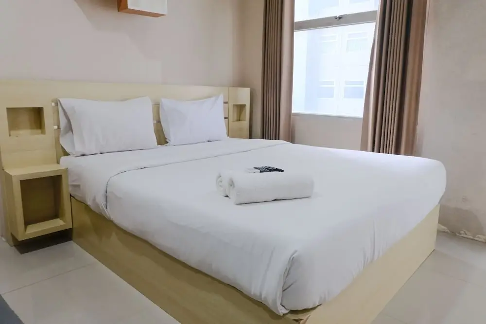 Бандунг: Homey Studio At 1St Floor Grand Asia Afrika Apartment
