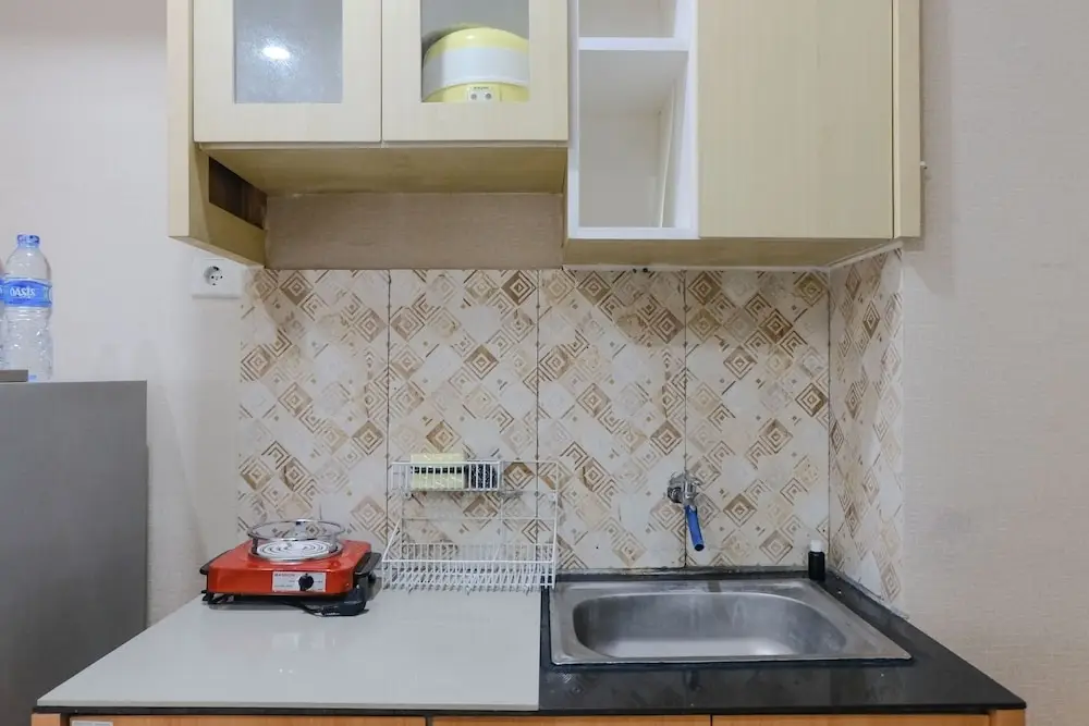 Бандунг: Homey Studio At 1St Floor Grand Asia Afrika Apartment