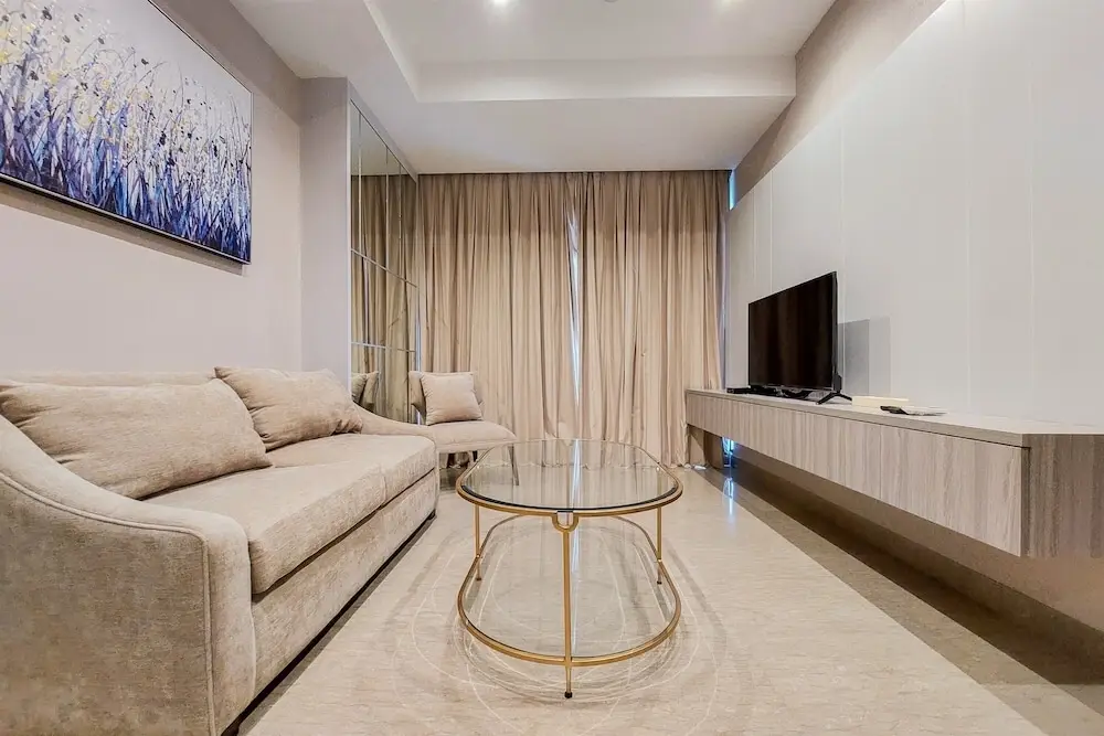 Legok: Nice And Elegant 1Br At 15Th Floor Branz Bsd City Apartment