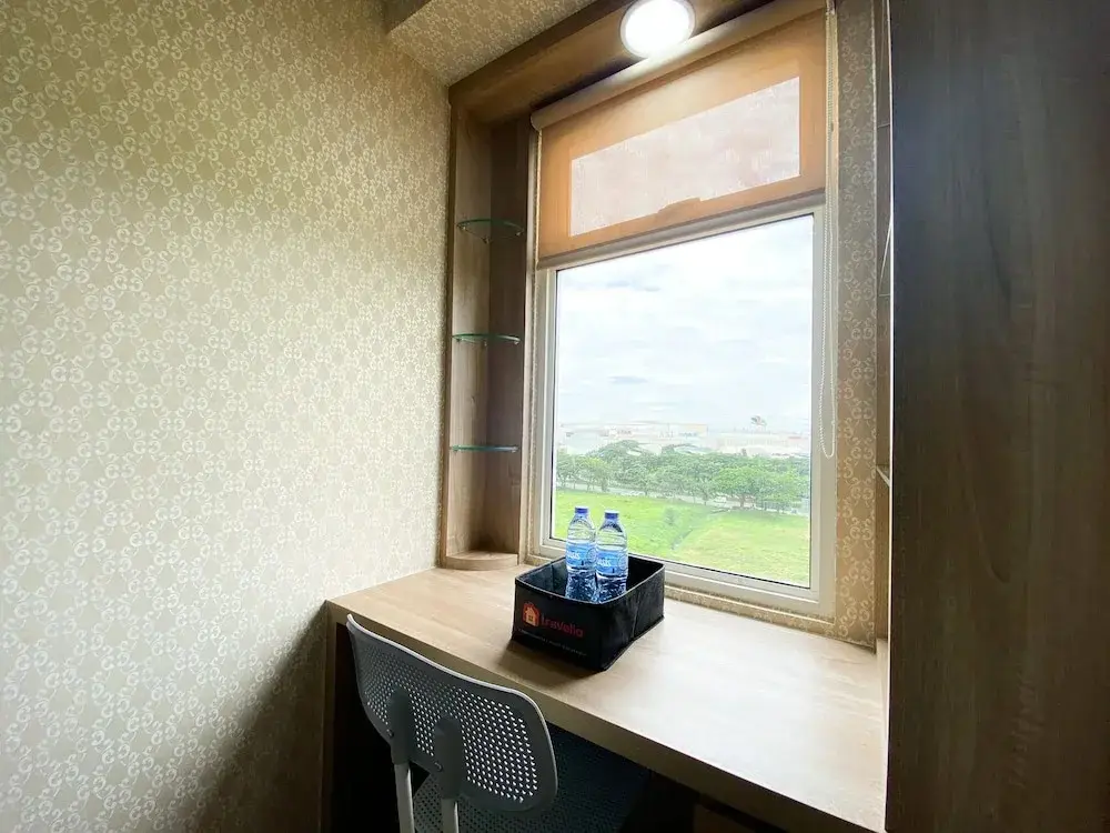 Бекаси: Cozy Stay Studio Room At Springlake Summarecon Bekasi Apartment