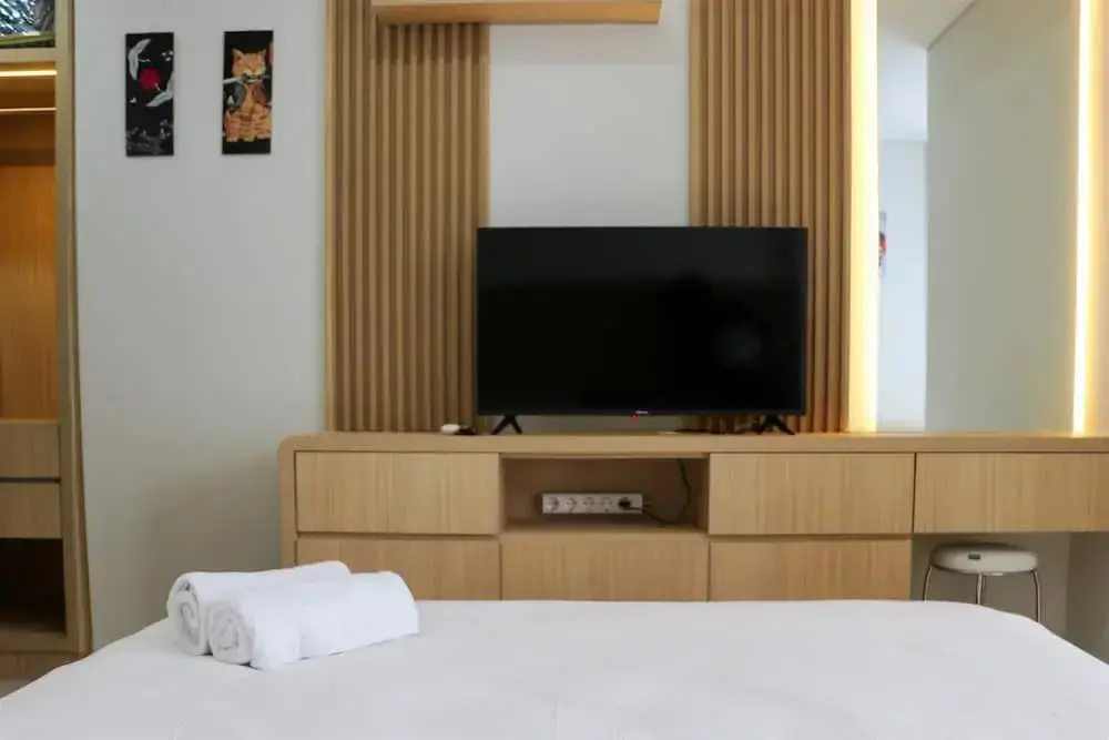 Джакарта: Elegant And Warm 1Br At Gold Coast Apartment
