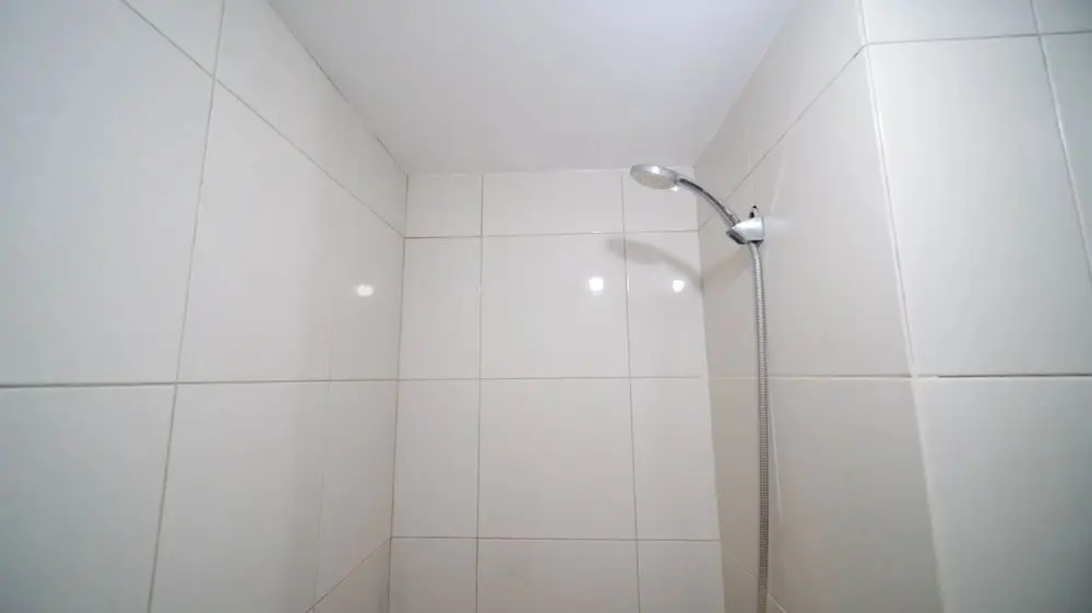 Сурабая: Enchanting Studio Connected To Mall At Tanglin Supermall Mansion Apartment