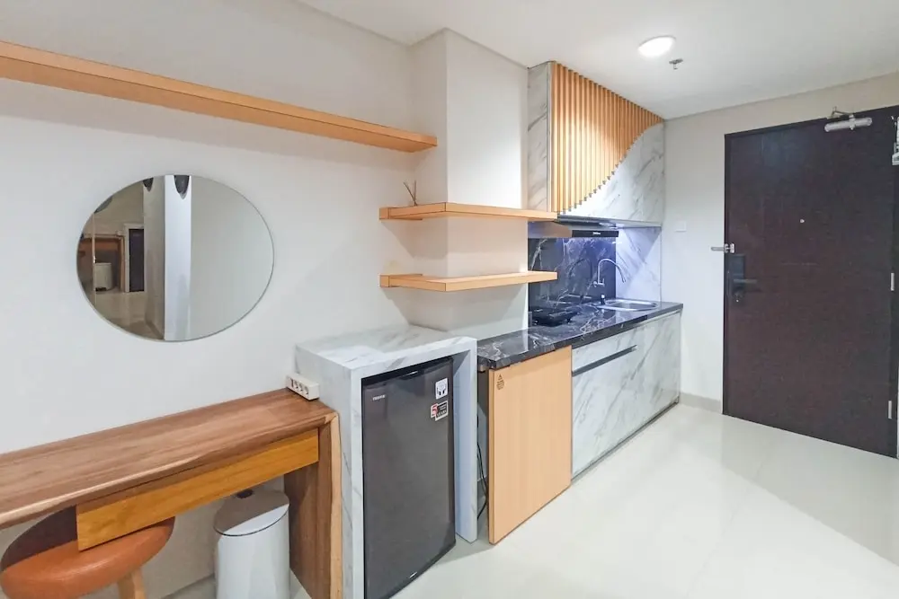 Ngaglik: Great Choice And Comfy Studio Patraland Amarta Apartment