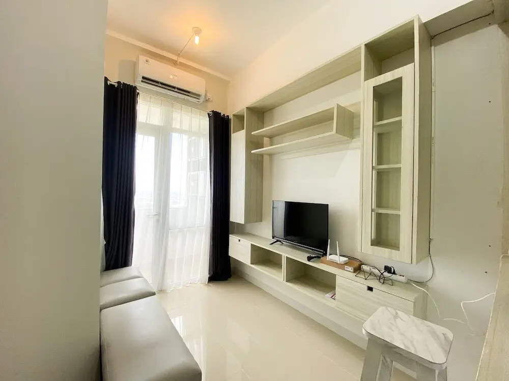Бекаси: Elegant And Restful 1Br At 35Th Floor Vasanta Innopark Apartment