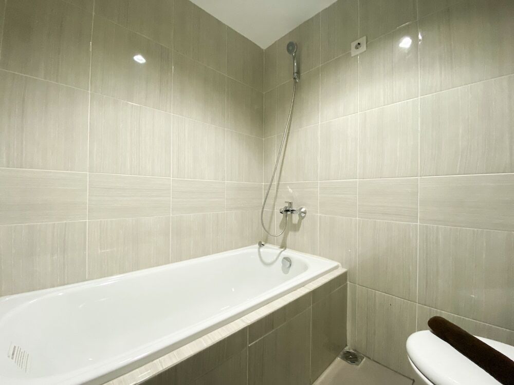 Бекаси: Elegant And Restful 1Br At 35Th Floor Vasanta Innopark Apartment