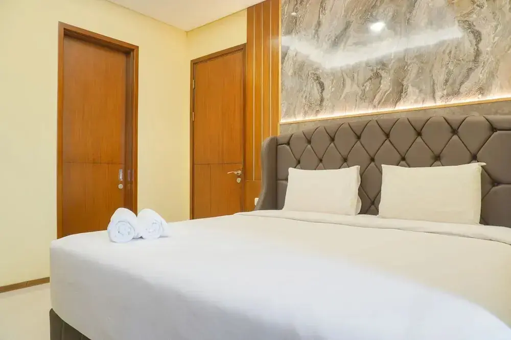 Джакарта: Homey And Spacious 2Br At Samara Suites Apartment