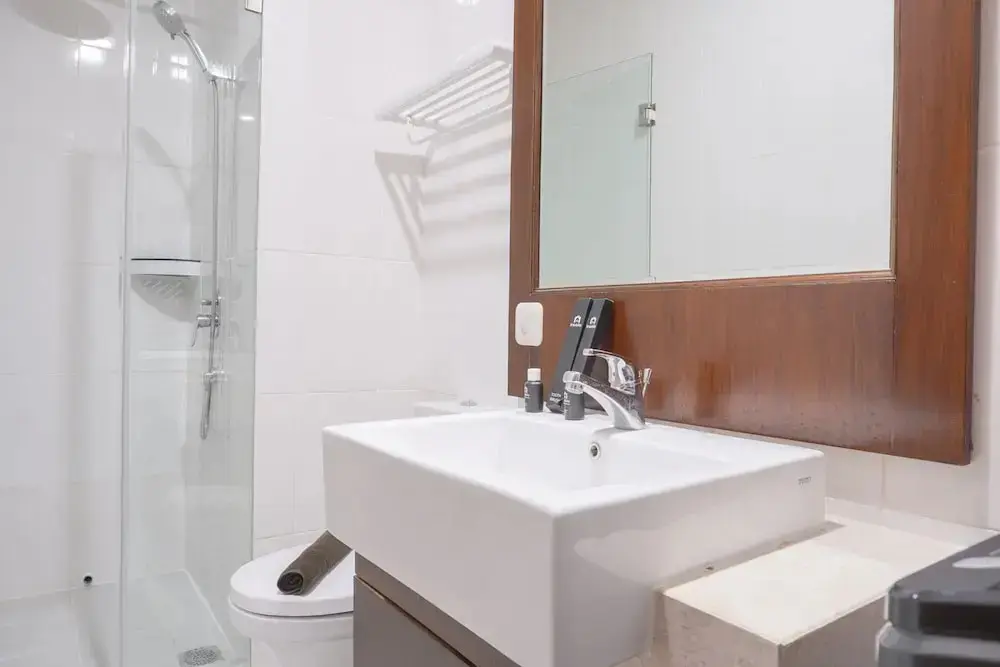 Джакарта: Homey And Spacious 2Br At Samara Suites Apartment