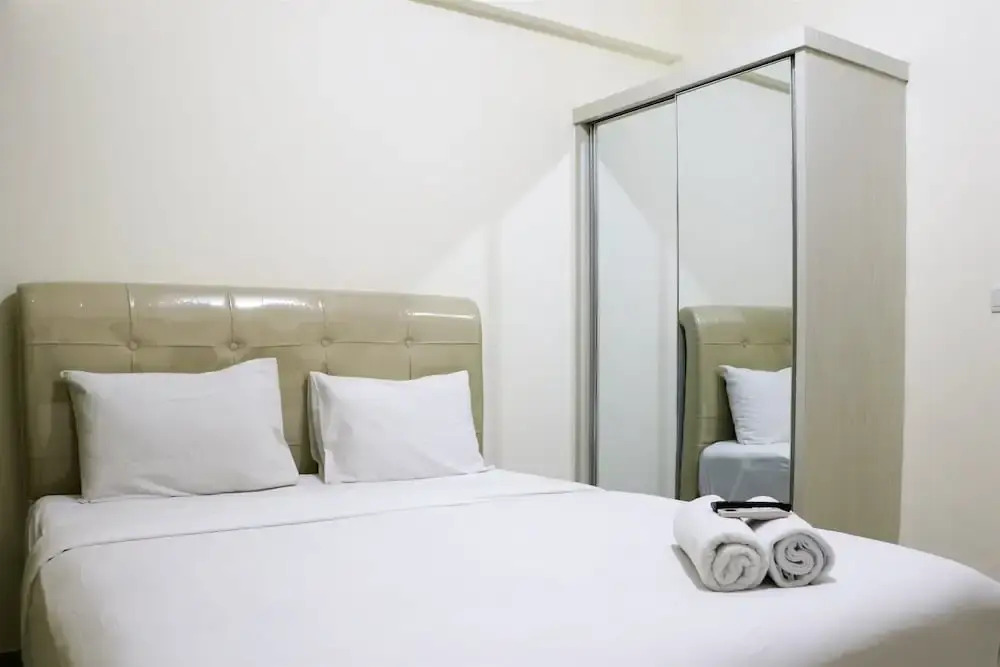 Бекаси: Full Furnished With Simply Look Studio At Springlake Summarecon Bekasi Apartment