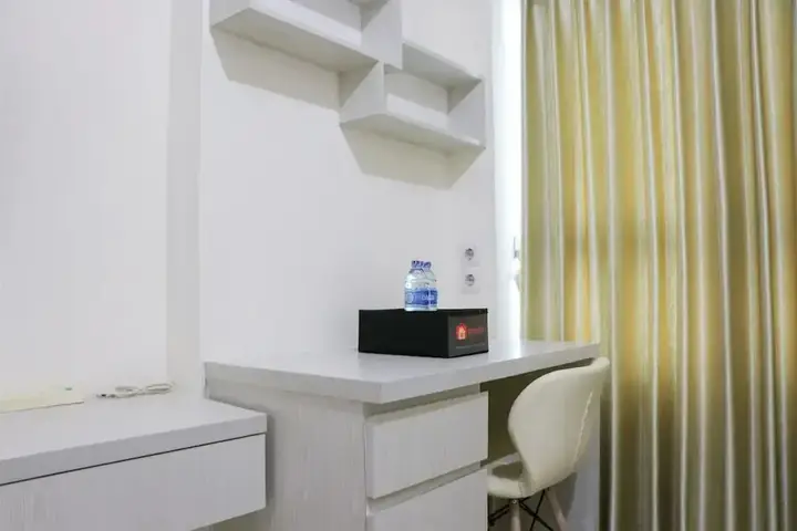 Бекаси: Full Furnished With Simply Look Studio At Springlake Summarecon Bekasi Apartment