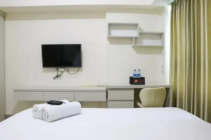 Бекаси: Full Furnished With Simply Look Studio At Springlake Summarecon Bekasi Apartment