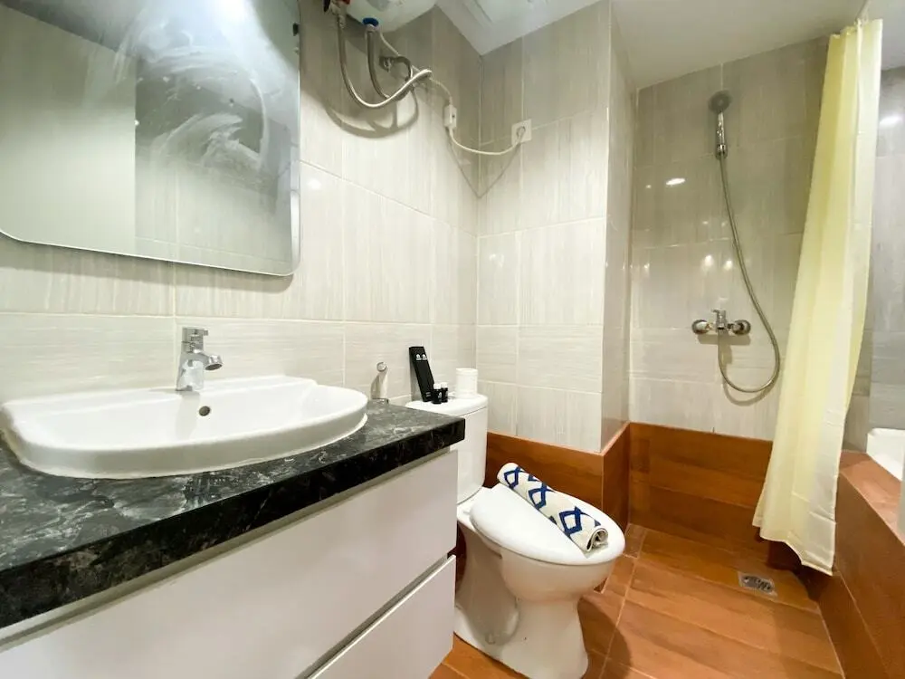Чикаранг: Simply Look And Comfort 1Br Vasanta Innopark Apartment