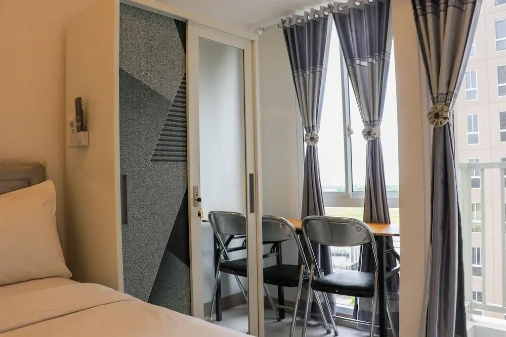 Южный Тангеранг: Comfy Stay Studio At Tokyo Riverside Pik 2 Apartment