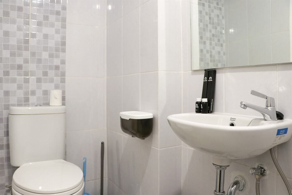 Южный Тангеранг: Comfy Stay Studio At Tokyo Riverside Pik 2 Apartment