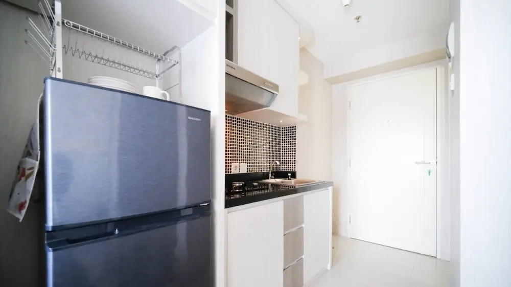 Сурабая: Best Choice Studio Apartment Connected To Mall At Supermall Mansion Tanglin