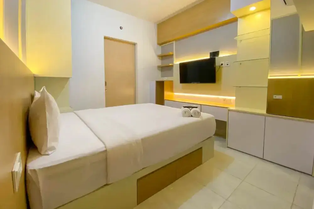Семаранг: Good Deal And Tidy Studio The Alton Apartment