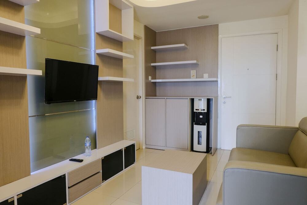 Бандунг: Comfy 2Br Apartment At Parahyangan Residence