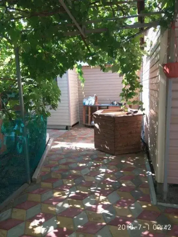 Должанская: Lenina Guest House