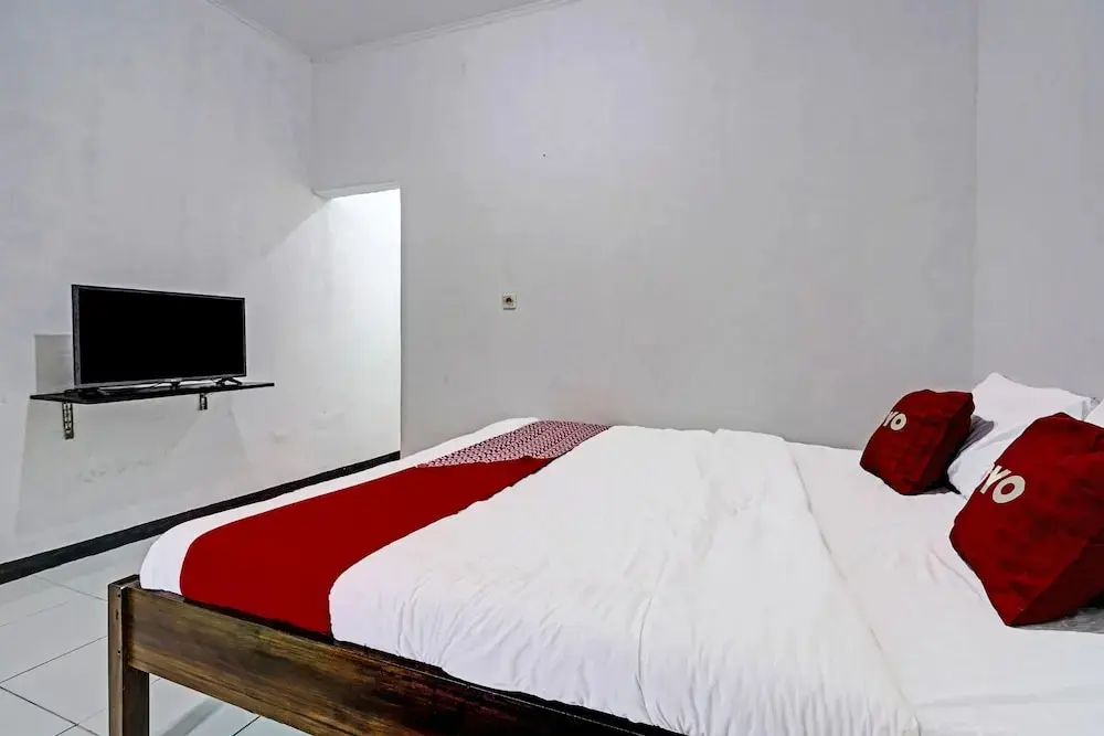 Гарут: OYO 91334 Permata Papua Guest House