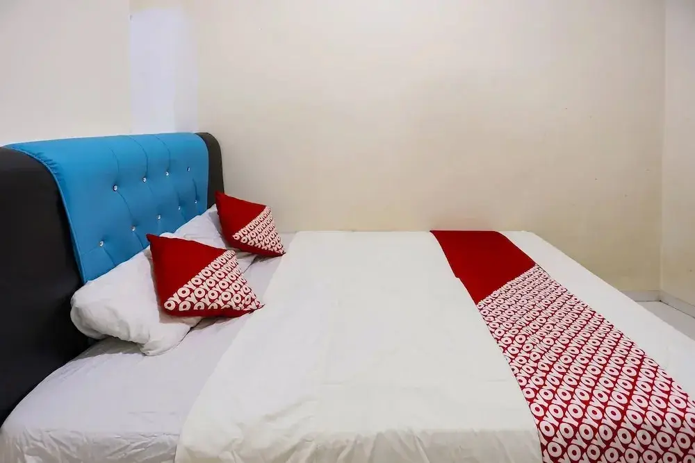 Батам: OYO 92451 Hasan House Syariah 2NearVihara Budhi Bhakti