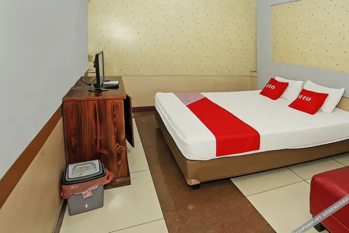 Тангеранг: OYO 92470 Hotel Sahabat 2